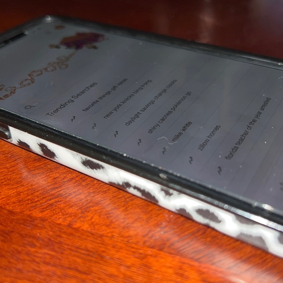 Snow Leopard iPhone Case - Picture 3 of 3